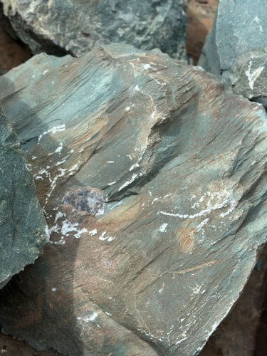 Ландшафтные глыбы зелёные 200-500 килограмм купить в Ханты-Мансийске