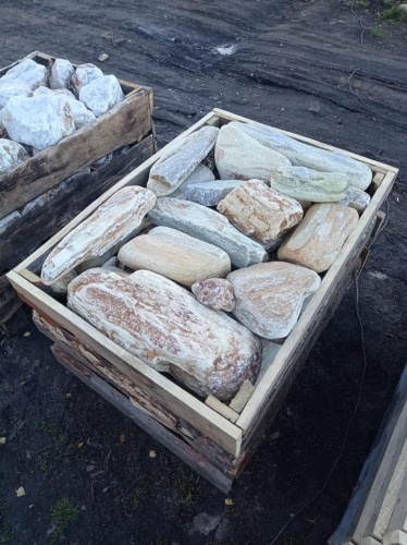 Златолит жёлтый, жёлто-зелёный глыбки и валуны для ланшафтного дизайна купить в Ханты-Мансийске