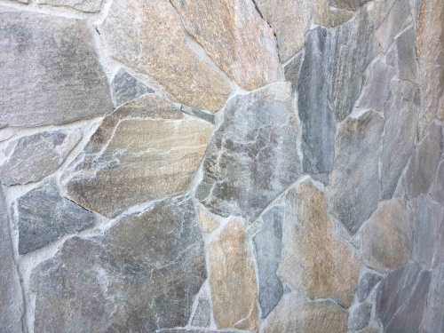 Плитняк златолит Уральский  для фасада купить в Ханты-Мансийске