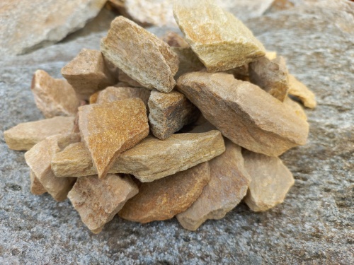 Златолит жёлтый декоративная каменная крошка купить в Ханты-Мансийске