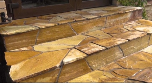 Плитняк златолит жёлтый золотистый для отмостки купить в Ханты-Мансийске