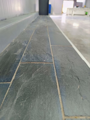 Плитка чёрная из натурального камня фасадная 30 см * 5 см, толщина 7 мм -30 мм купить в Ханты-Мансийске